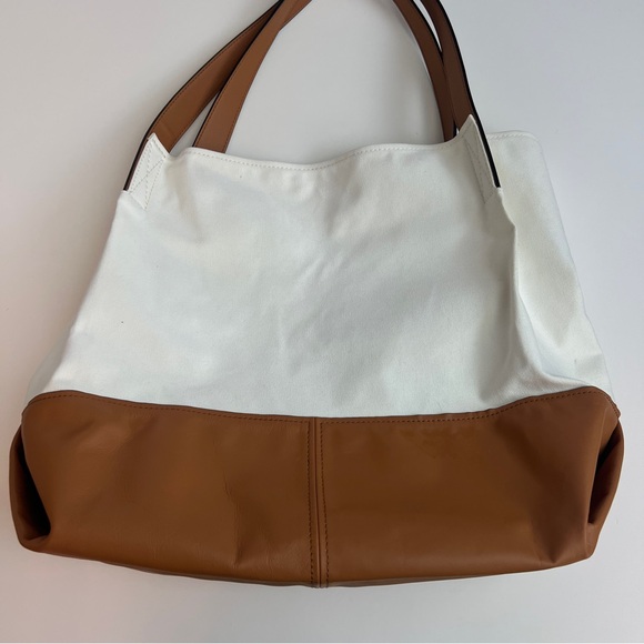 Rag & Bone Passenger Oversized Tote Bag in White Canvas - Picture 6 of 9
